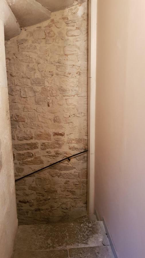 Studio Nimes Centre Buitenkant foto